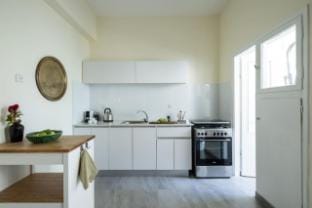 Eclectic Dreams Rabin Square Apt Apartment in Tel Aviv-Yafo