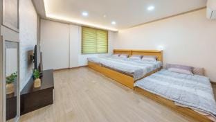 Boryeong The Daecheon Story Pension Bed and Breakfast in South Korea