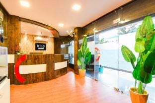 Hotel O Kolkata Rabindra Sadan Metro Station Hotel in Kolkata