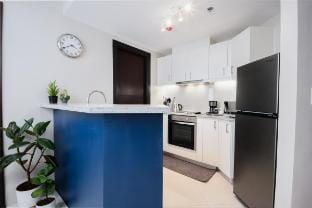 2br Penthouse Suite + TV in all rooms + maid's rm Vacation rental in Makati