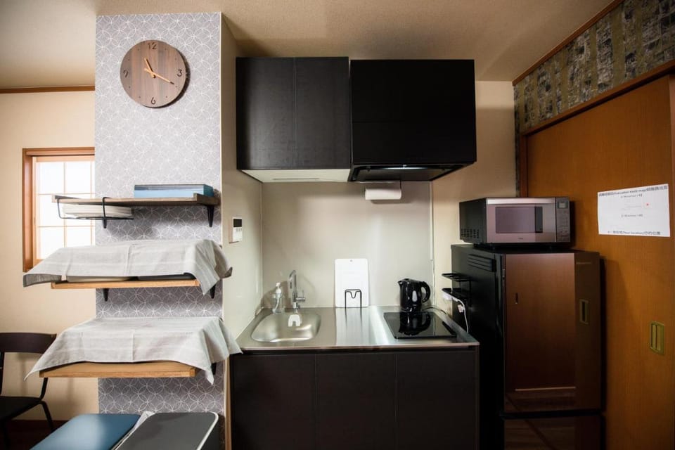 Yaoyorozu Modern Inn Apartment in Kyoto