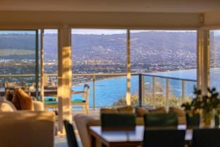 Martha s Peak   Heated Pool   Views Vacation rental in Melbourne