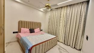 Cozy Room on agoda Vacation rental in Chandigarh
