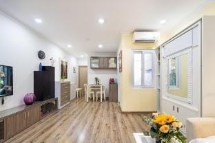1 Bedroom, Warm and Peace in central An Khanh, D2 Apartment in Ho Chi Minh City