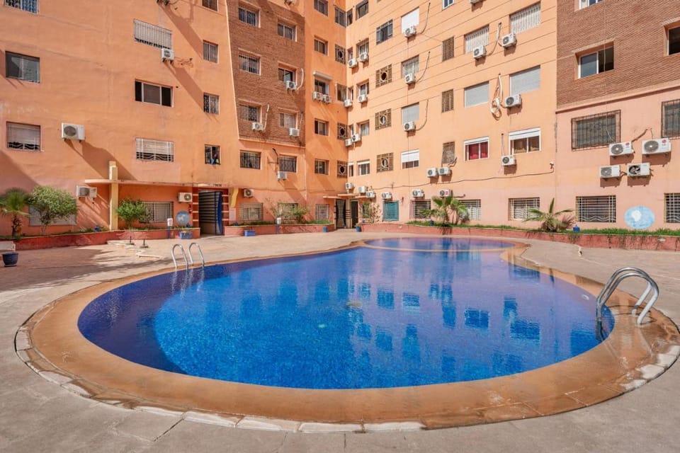 Elégant Appartement avec Piscine à Guéliz Apartment in Marrakesh