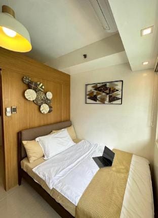 LUXURY STAYCATION AT PRIME LOCATION MALL OF ASIA SHELL RESIDENCES PASAY Apartment in Pasay