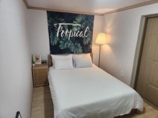 동명동 1.5룸 민박 숙소 / 등대해수욕장 /  영금정 포차거리 인근 Vacation rental in South Korea