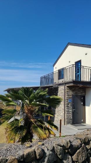 Jeju Nangnangssu Hyeopjaedarang Bed and Breakfast in South Korea