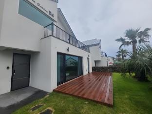 Jeju Operaeuiddeul Bed and Breakfast in South Korea