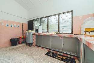 Batu Pahat w Pooltable Villa 4BR 16pax Vacation rental in Johor