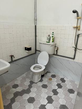 Cozy n Quiet space near KL v Wifi/netflix/BBQ Vacation rental in Federal Territory of Kuala Lumpur