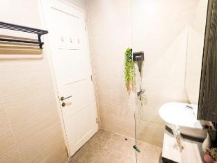 Lovina Spacious and Cozy 2-bedroom at Orchard Park Vacation rental in Riau Islands, Indonesia