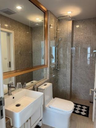 Skyline Stay – Empire Tower Vacation rental in Pattaya City
