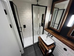 Tower Bridge Luxury Apartments with Balcony Vacation rental in City of Westminster