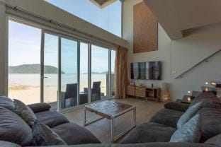 *Built On The Beach 4Br Villa On 5* Resort V221 Villa in Rawai