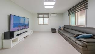 Yeosu Family House Private Pension Bed and Breakfast in South Korea