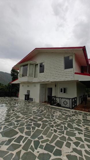 The Hermit's Getaway Vacation rental in Uttarakhand