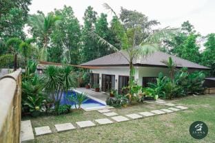 Modern Tropical 2BR Villa  Pool Retreat in Amadeo Villa in Calabarzon