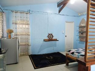 Oceanfront Guest House Vacation rental in Puerto Galera