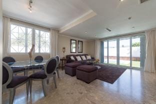 Maravillosa villa con piscina, BBQ y Wi-Fi Vacation rental in Maspalomas