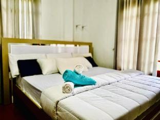Stationhill Holiday Home  Vacation rental in Central Province