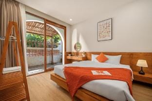 Tropical Villa | Near My Khe Beach | City Center Villa in Da Nang