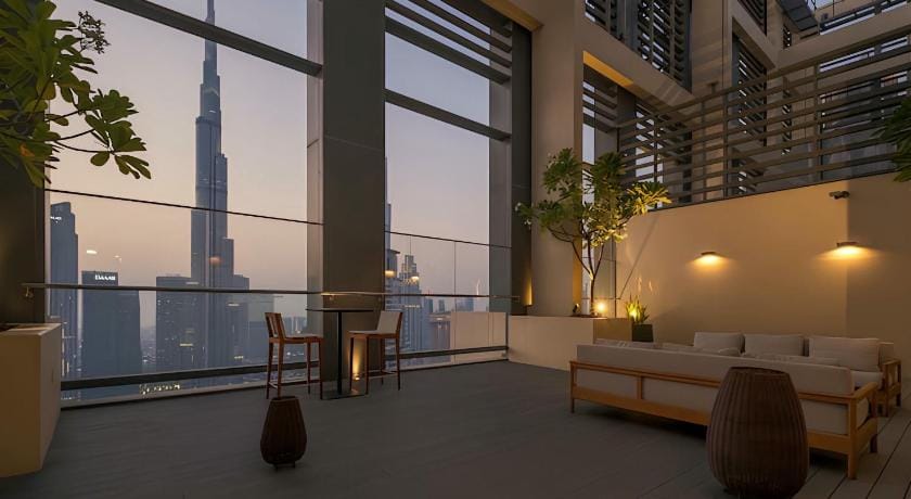 Dream World Burj Khalifa View by Moonscape Hotel in Dubai