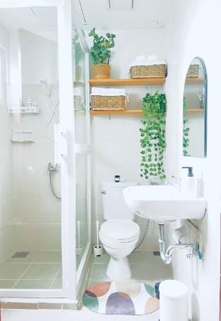 Reflective Woodscape - 1 bedroom w/ Balcony  Vacation rental in Bacolod