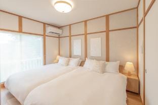Biwako Private Villa 9min walk to OmiMaiko Station Villa in Shiga, Japan