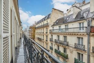 Sublim AC-3 BDR Avenue Montaigne/Arc de Triomphe Villa in Paris