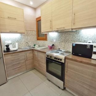 Cozy apartment for 4 persons  at Thiseio · Cozy apartment for 4 near Acropolis at Thissio Apartment in Athens