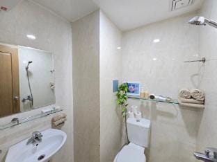 The Mira Home Apartment in Da Nang