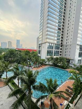 Happy House Vincom Trần Duy Hưng  Apartment in Laos