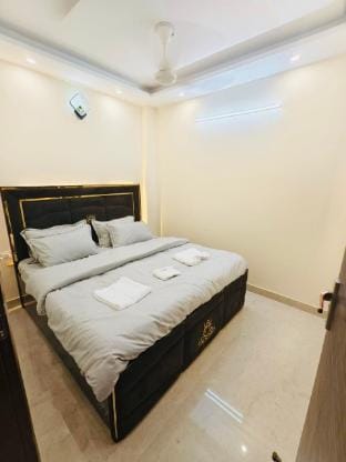 H.S inn  cozy homestays Vacation rental in New Delhi