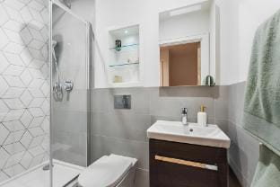 117 Coombe Hill Apartment by Yoko Property Apartment in City of Westminster