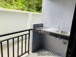 Baanboonta Apartment in Chalong