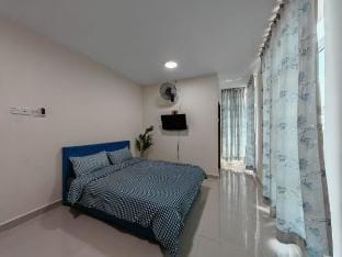 Pengkalan Chepa Houses Vacation rental in Malaysia