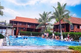 Khu Du Lịch - Sinh Thái Cánh Đồng Vàng Farm Stay in Laos