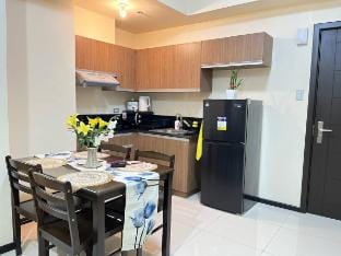 Bayfront near Airport| Okada| PICC|MOA-free Pool  Vacation rental in Pasay