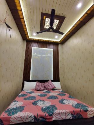 Prime location in front of Ganga ji Vacation rental in Uttarakhand