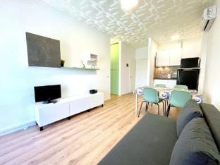 Apartment by the beach with pool view Apartment in Porto Santa Margherita