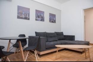 The Athenian Chic Apartment in Athens