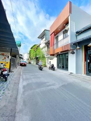 Newly built in the center-bike- private kitchen Vacation rental in Cambodia