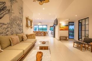 Villa Harvest Seminyak - 4Bd Rice View, Near Cafe Villa in North Kuta