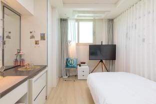 Scarlett Stay2️⃣@Suwon Station, 스칼렛 스테이2️⃣@수원역 Vacation rental in Gyeonggi-do