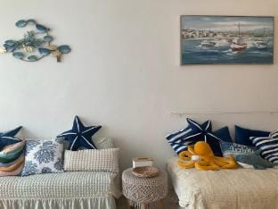 ปลาดาว House Bangsaen บ้านพักติดทะเล Vacation rental in Chon Buri Changwat