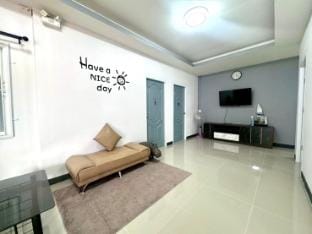 Seahorse poolvilla sattahip Villa in Chon Buri Changwat