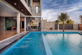 Villa 6Br - 100m2 lake near the sea Vacation rental in Vung Tau