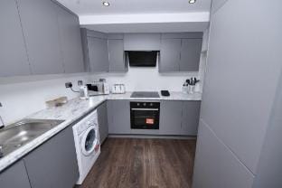 Apartment in Buckinghamshire with Secured Parking Vacation rental in Aylesbury