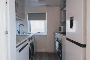 Stylish 3BR Stay by Hampden No 161 | Free Parking Vacation rental in Glasgow